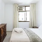 Ipanema - Luxuoso Flat com Piscina, Sauna e Garagem.
